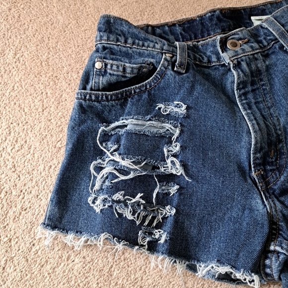 Vintage Levi's Silver Tab Denim Shorts Size 29 Distressed Cut Offs Blue Jean - Picture 2 of 11